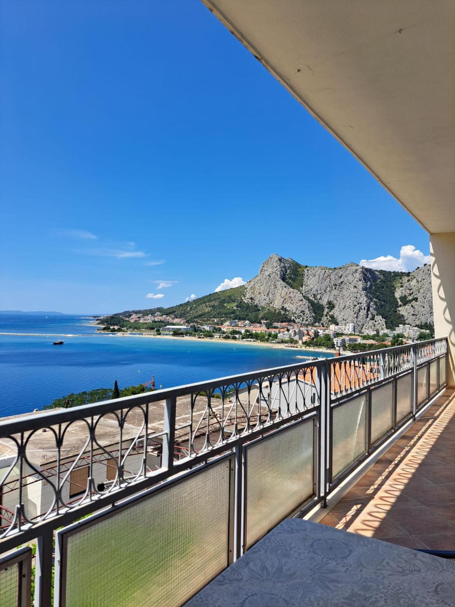 Apartman Leon Omiš Exterior foto